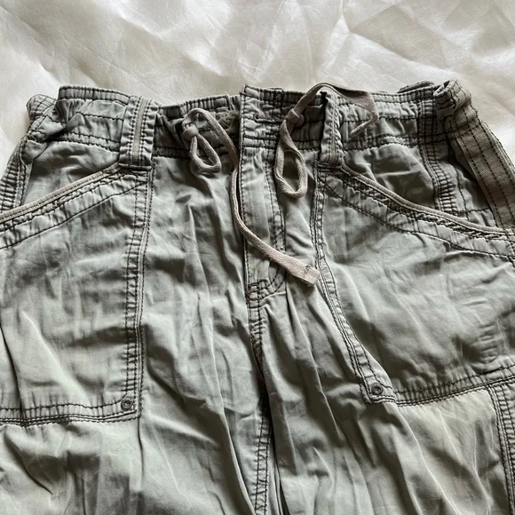 Highwaist cargos - Picture 1 of 4